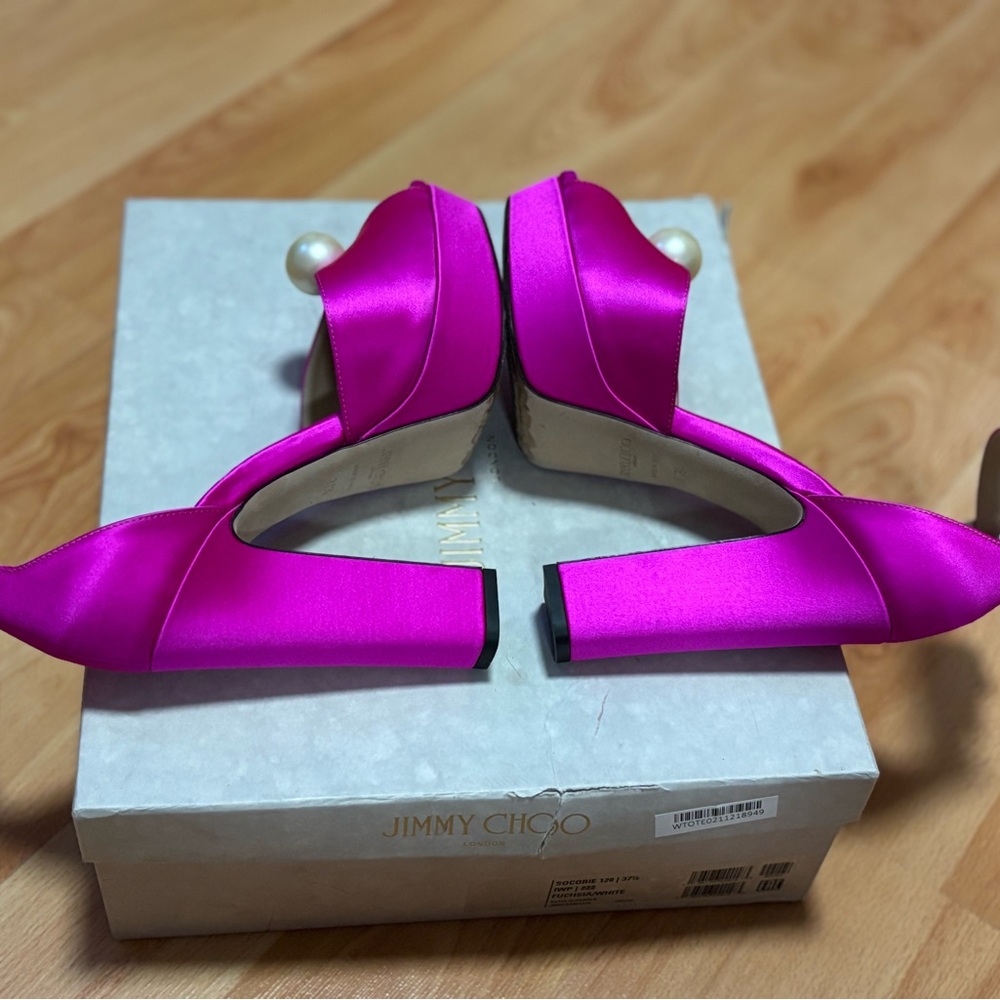 Jimmy Choo Pink Satin Heels with Pearl Detail - Picture 4 of 8